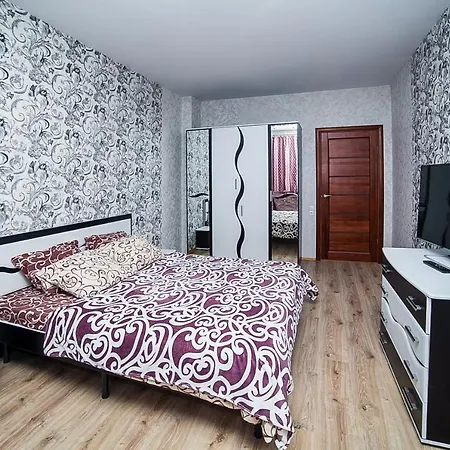 Spacious Near Vostok Metro Station *